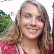 Etudiante en psychologie, hypnothérapeute et professeure certifiée de Yoga, je saurai vous accompagner pour retrouver un bien corporel et psychologique